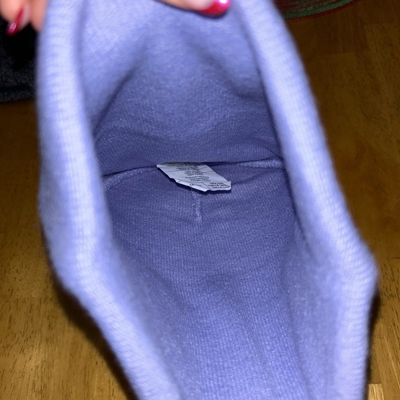 Carhartt beanie
Light purple/lavender, W - Picture 3 of 3